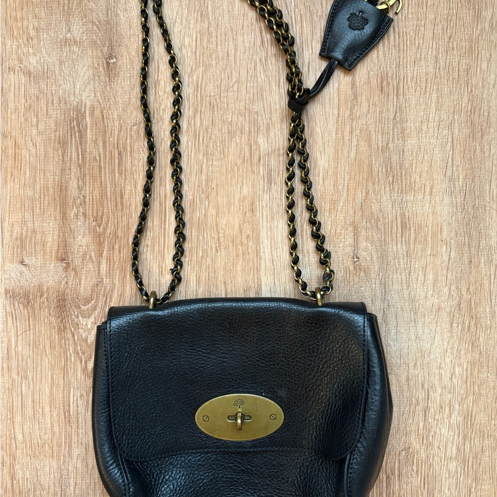 Vintage Mulberry Lily